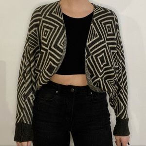 Wide sleeved patterned cardigan
